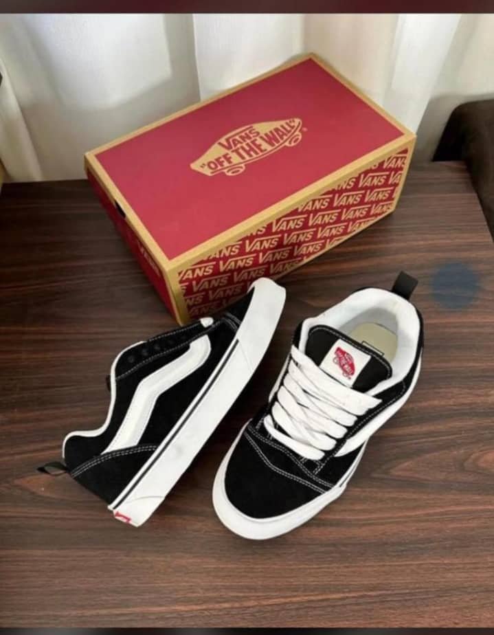 Chaussure fermé